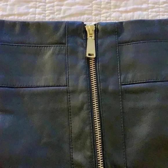 Express - Picture 3 of 5